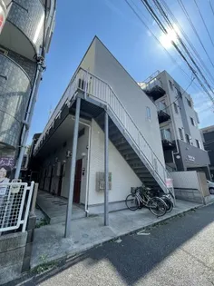 サンシャイン鶴見【1階】の外観