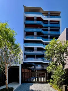 パークコート南青山三丁目【3階】の外観