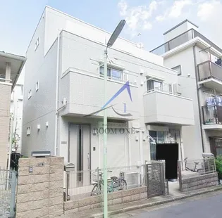 リアン リン(Lien Lin)【2階】の外観