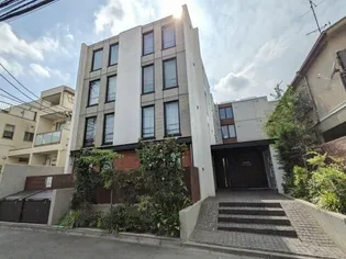 東京都新宿区大久保2【マンション】の外観