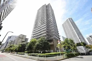 東京都港区芝浦4【マンション】の外観