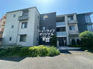 クオリスタの画像