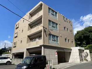 ウィンザーガーデン鴨池【4階】の外観