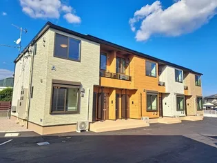 香川県高松市国分寺町新居【アパート】の外観