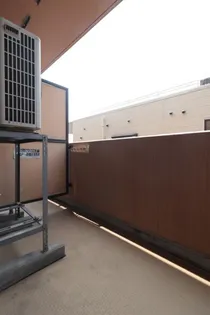 ロイヤルプレイス010の内装