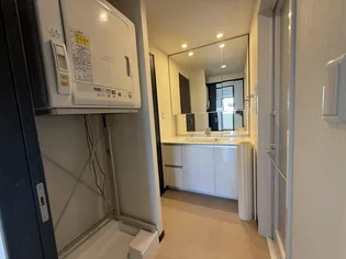 パークナードライカムシティ【8階】の内装