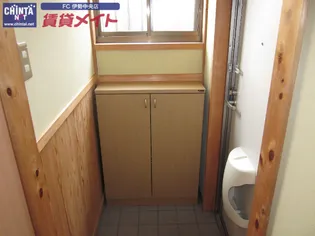 やまびこ 2【1階】の玄関