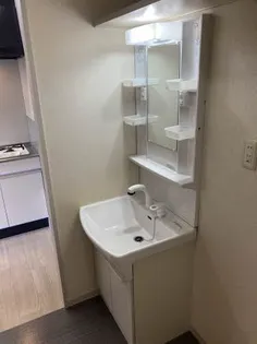 シャーメゾン泉宮【2階】の内装