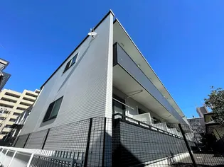 イープラススリーの画像