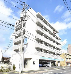 グラビスコート西原駅前の画像