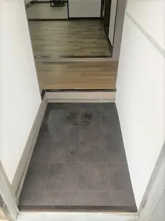 柏谷荘【2階】の玄関