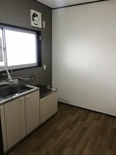 柏谷荘【2階】の居間