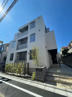 東京都杉並区下高井戸3【マンション】の外観