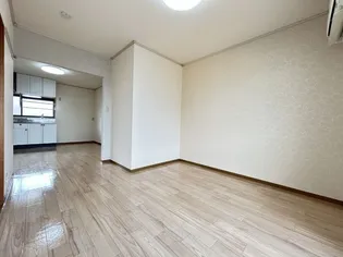 サンヨーク C棟【2階】の居間