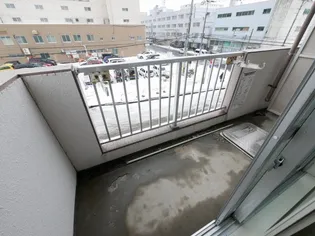 マッシモフェミニール菊水【3階】の内装