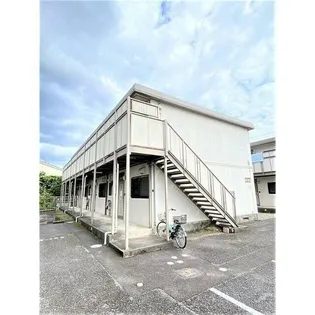 神奈川県小田原市成田【アパート】の外観