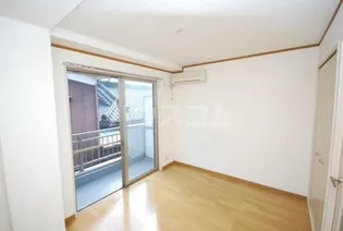 ヴェルデュール【3階】の外観