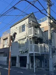 東京都中野区野方1【アパート】の外観