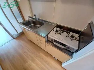 ルネ城東【2階】のキッチン