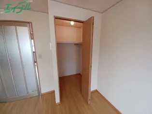 ルネ城東【2階】の内装