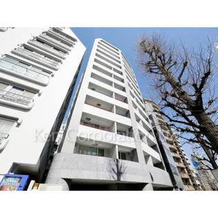 ラヴォーグ南青山【8階】の外観