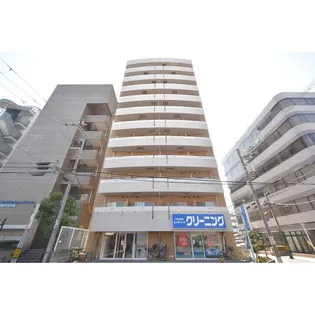 SERENiTE江坂四番館【6階】の外観