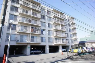 岩崎マンション【4階】の外観
