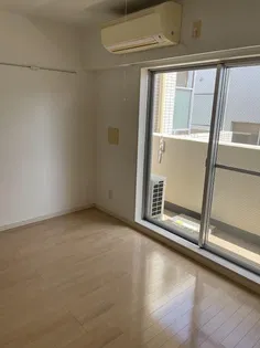 東京都新宿区大久保2【マンション】の外観