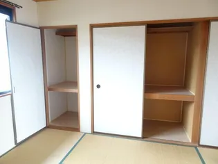 ルミエール福原【2階】の内装