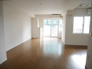 品川シーサイドビュータワー II【3階】の居間