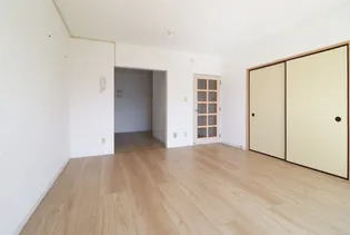 URかわつるグリーンタウン新鶴【5階】の外観