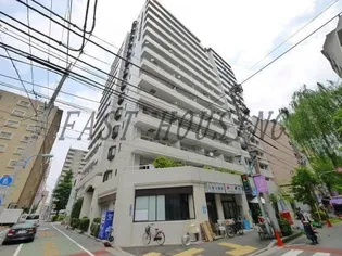 東京都新宿区新宿1【マンション】の外観