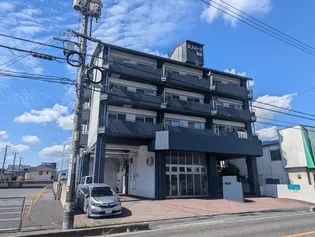 サンハイツ菊鈴【4階】の外観