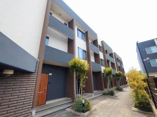 プレミアム県庁前の画像