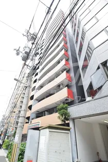 セレニテ本町グランデ【8階】の外観