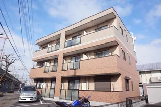 プラージュの画像