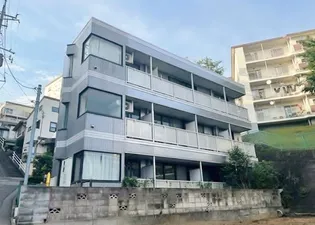 ファーストハウス生田【3階】の外観