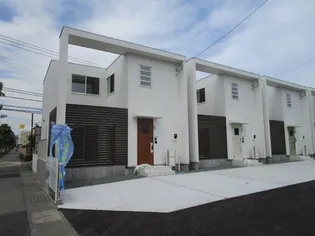 静岡県沼津市若葉町【一戸建】の外観