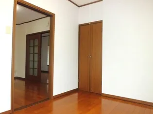 アクティブ泉【2階】の内装