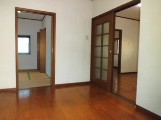 アクティブ泉【2階】の居間