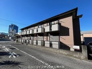 プレミール・シャンブル【1階】の外観
