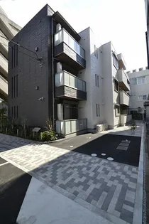 casa Gravio(カサ グラヴィオ)【2階】の外観
