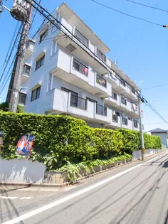 プルミエ-ル・パレ【1階】の外観