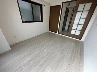 ホープ千里山【2階】の居間