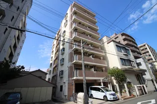 晋栄一番館【2階】の外観
