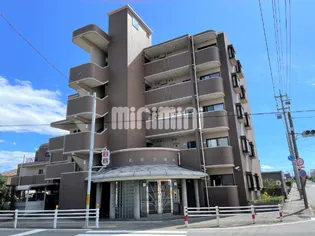 サプリーム新知台の画像