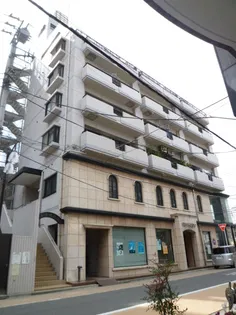 スエタケビルの画像