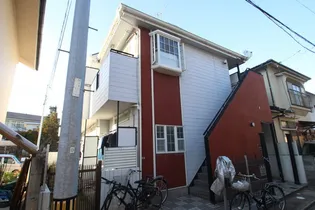 ヴィラ五日市【1階】の外観