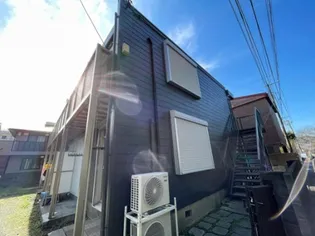 フラット八幡宮【2階】の外観