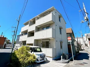 セントレ ドゥ ブランシェUの画像